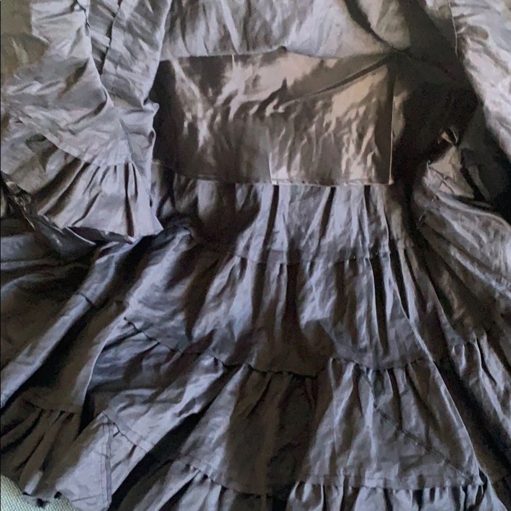 NEW skirt from show room - Picture 6 of 7